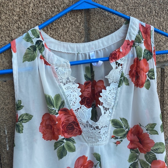 DNA couture women’s size small sheer floral blouse - Picture 2 of 8